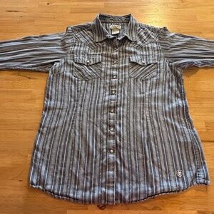 Ariat pearl snap shirt